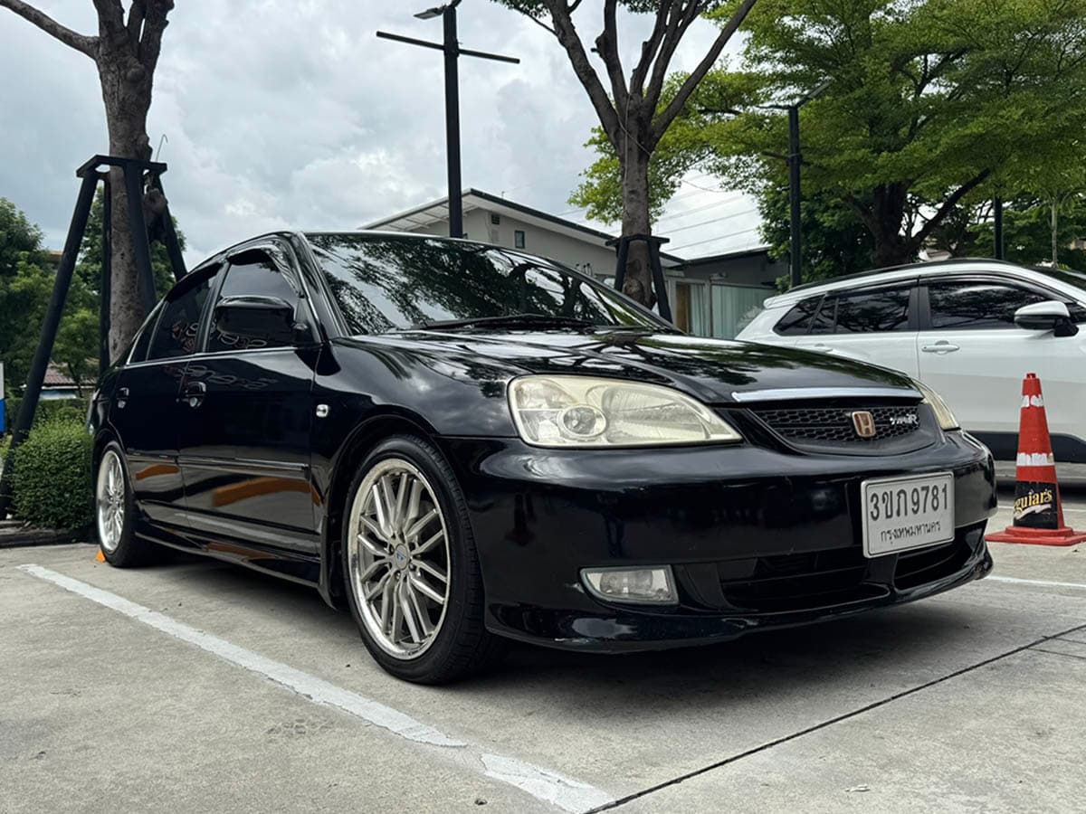 Honda Civic 2003 — 1,668 ซีซี · ออโต้ · เบนซิน · เจ้าของขายเอง